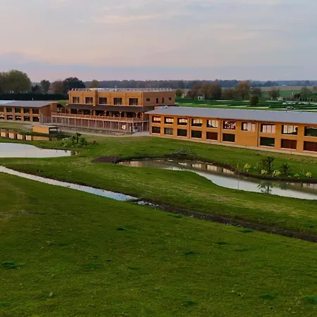 Le Royaume Des Lions Hotel
