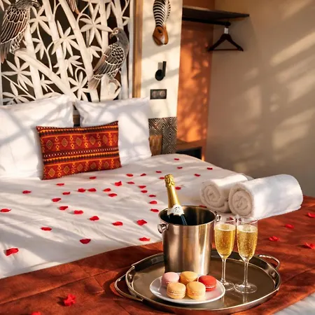 Le Royaume Des Lions Hotel