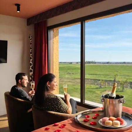 Hotel Le Royaume Des Lions 3*